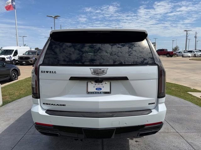 Used 2026 Cadillac Escalade Platinum Sport w/ LPO, ONYX Package AWD/4WD image 5