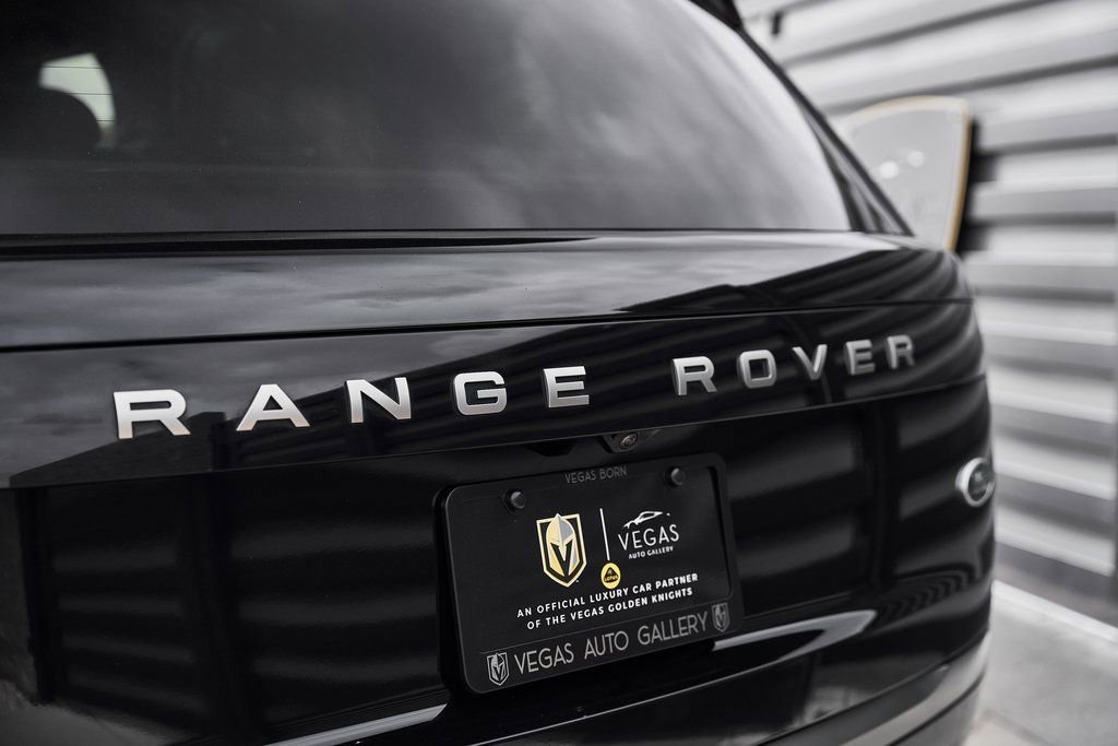 Used 2023 Land Rover Range Rover SE AWD/4WD image 10