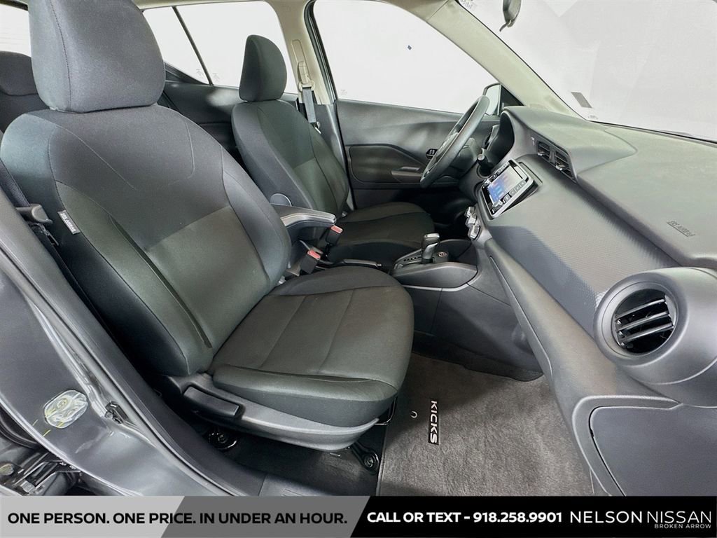 Certified 2025 Nissan Kicks Play S FWD image 25