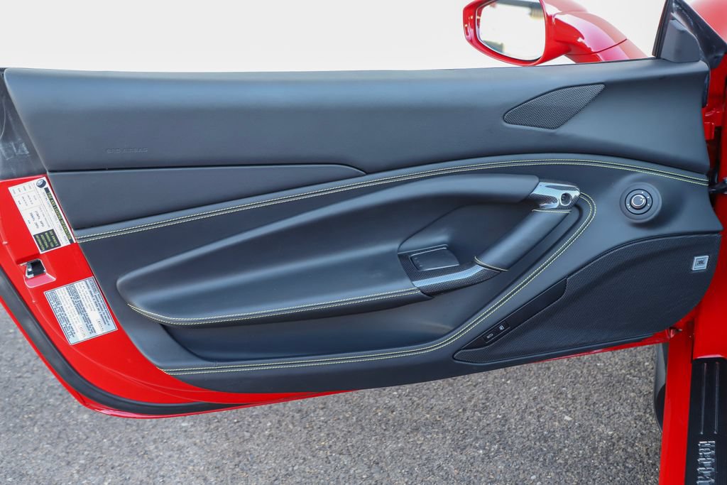 Certified 2022 Ferrari F8 Tributo RWD image 68