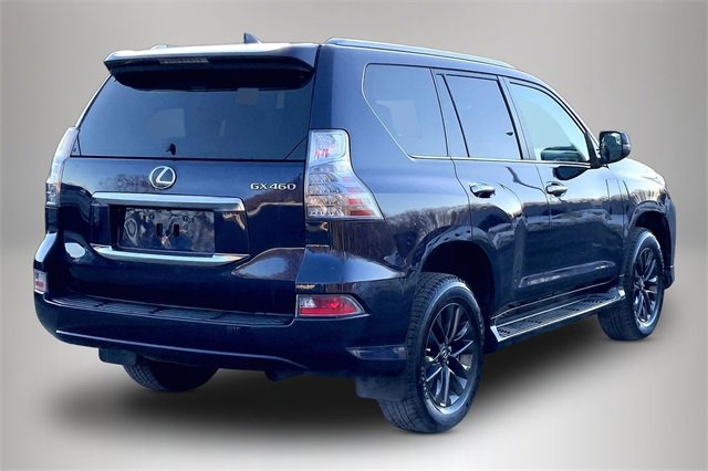 Used 2020 Lexus GX 460 Premium w/ Premium Package image 10