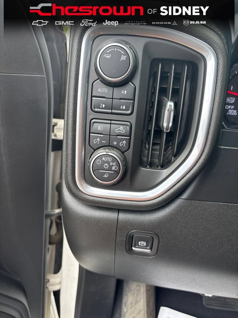 Used 2019 Chevrolet Silverado 1500 RST AWD/4WD image 11