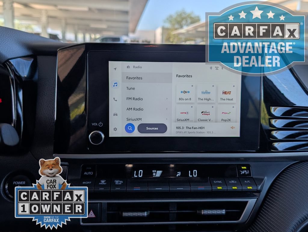 Used 2025 Toyota Camry SE FWD image 6