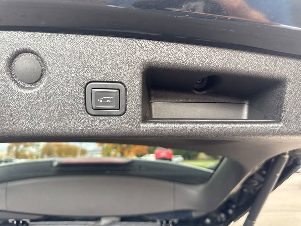 Used 2024 Chevrolet Equinox LT image 20