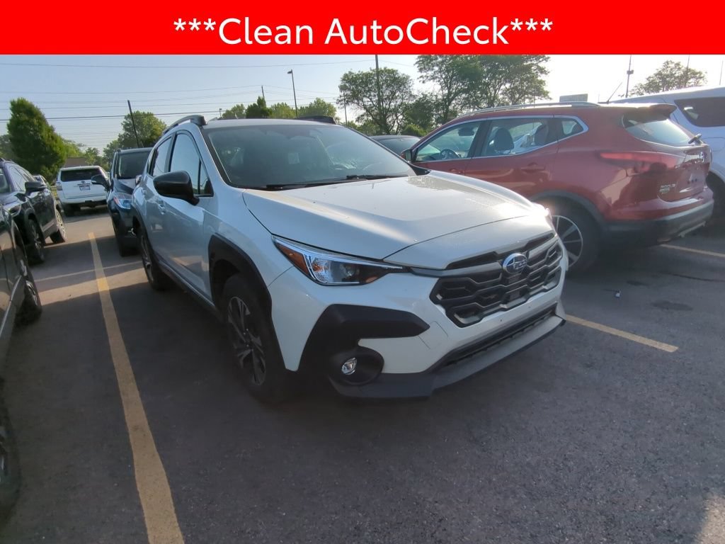 Used 2024 Subaru Crosstrek 2.0i Premium AWD/4WD image 3