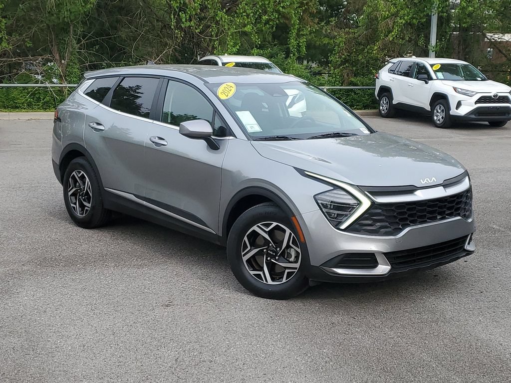 Used 2024 Kia Sportage LX FWD image 31