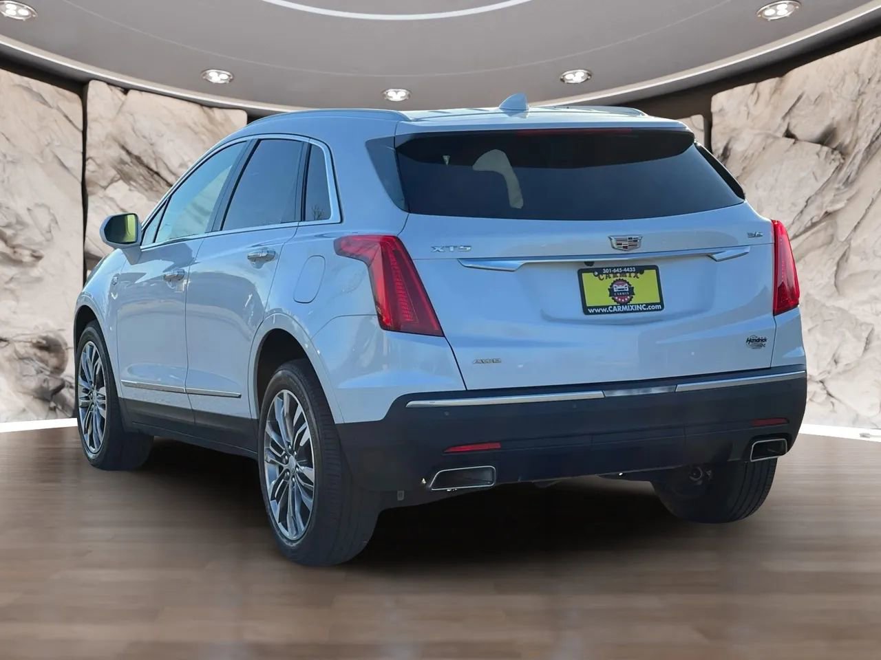 Used 2017 Cadillac XT5 Premium Luxury image 7