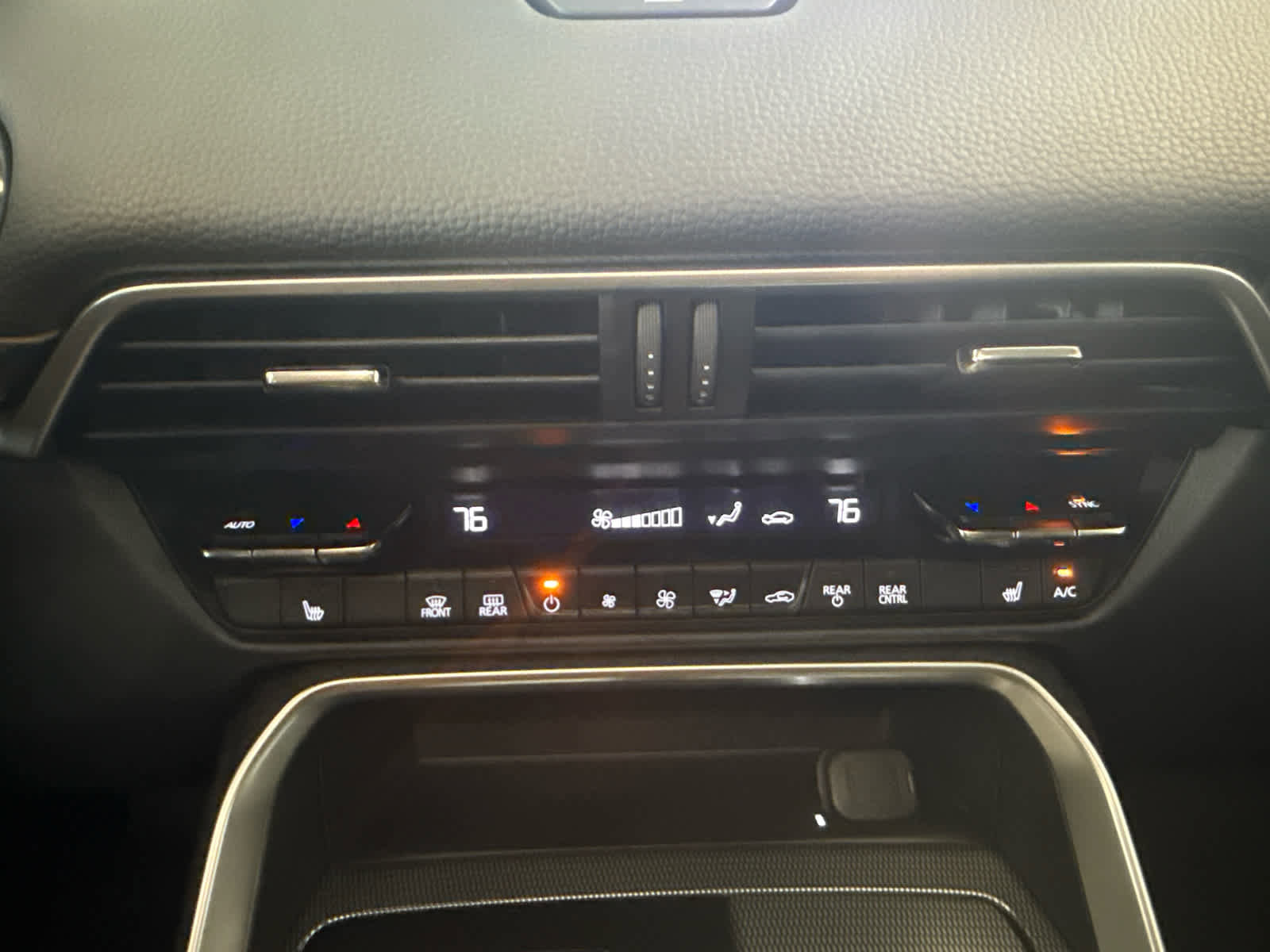 Certified 2025 MAZDA CX-90 Plug-In Hybrid w/ Preferred image 16