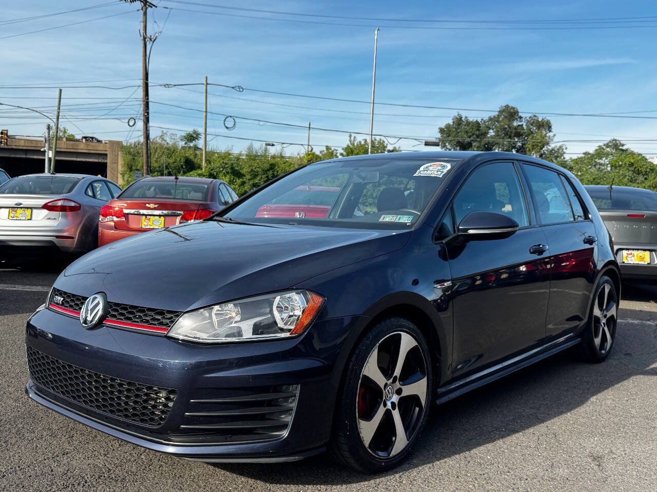 Used 2016 Volkswagen GTI S FWD image 2