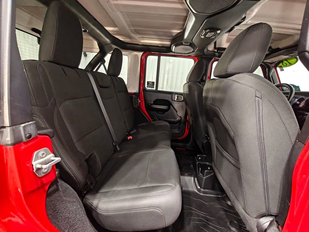 Used 2018 Jeep Wrangler Unlimited Sport S AWD/4WD image 20