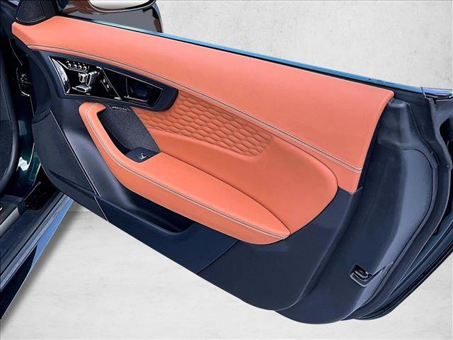 Used 2024 Jaguar F-TYPE R image 19