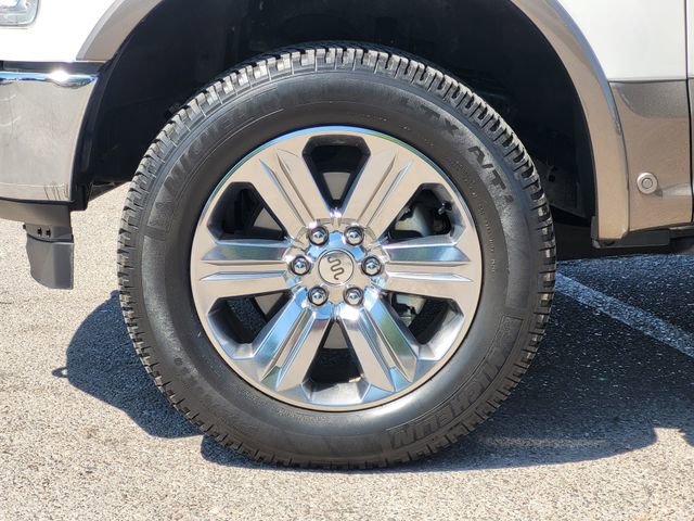 Used 2018 Ford F150 King Ranch w/ Equipment Group 601A Luxury AWD/4WD image 7
