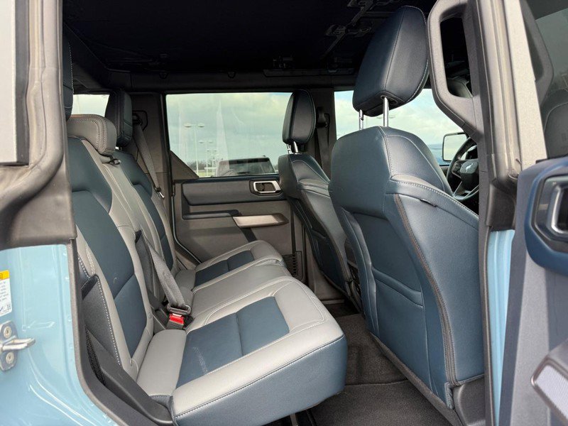 Used 2023 Ford Bronco Outer Banks w/ Sasquatch Package image 10