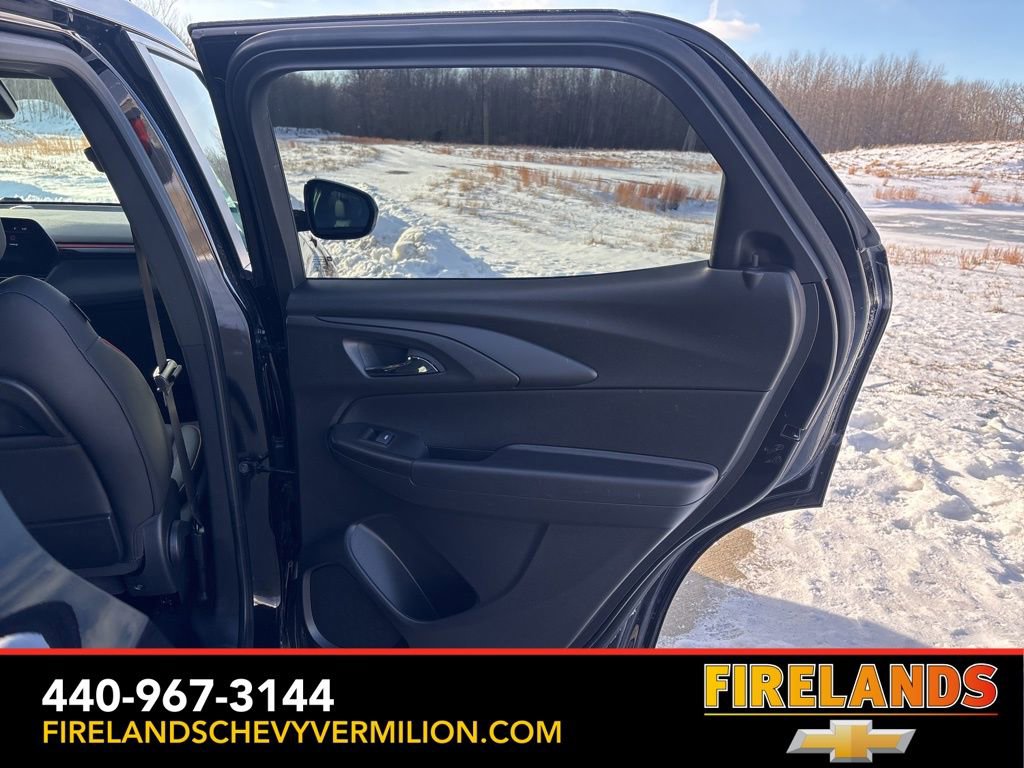 Used 2024 Chevrolet TrailBlazer RS w/ Convenience Package image 34