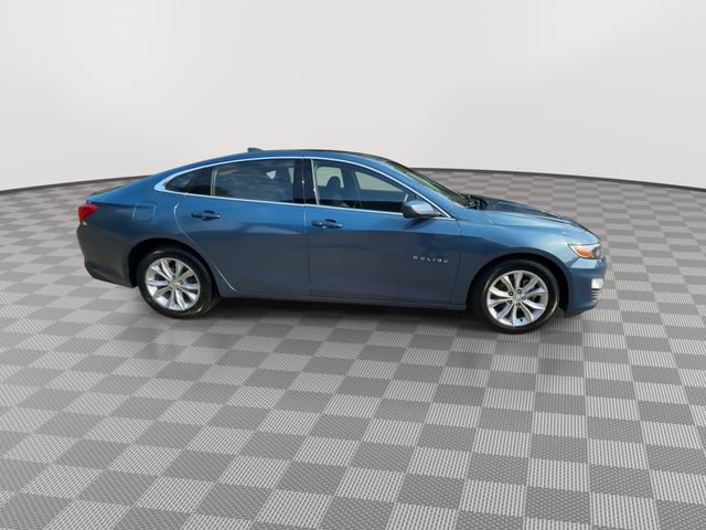 Used 2024 Chevrolet Malibu LT FWD image 2