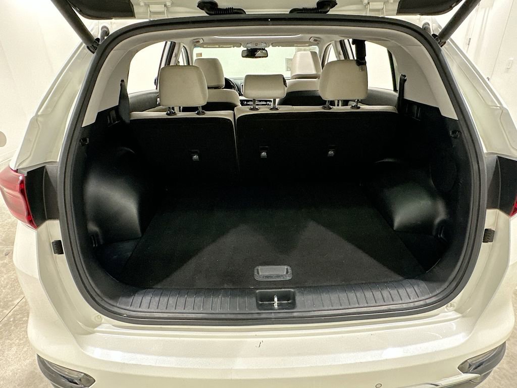 Used 2021 Kia Sportage EX w/ EX Technology Package FWD image 28