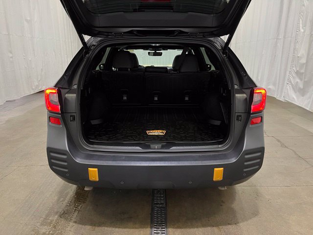 Used 2024 Subaru Outback Wilderness AWD/4WD image 13
