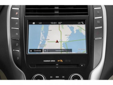 Used 2019 Lincoln MKC Premiere FWD image 16