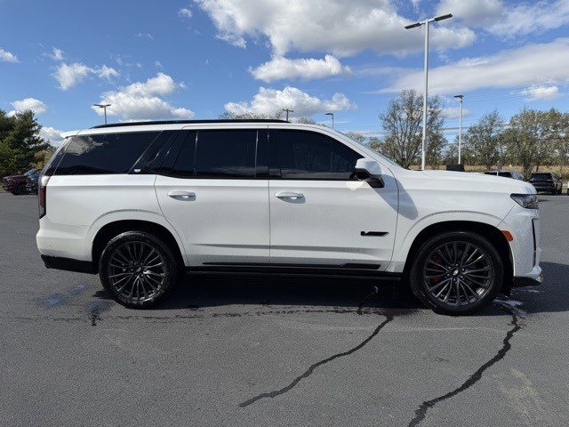 Used 2024 Cadillac Escalade V w/ LPO, Floor Liner Package image 8