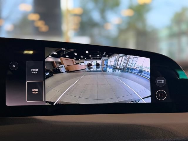 Used 2025 Lucid Air Touring AWD/4WD image 32