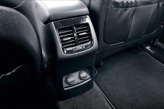 Used 2019 Kia Cadenza Technology image 33