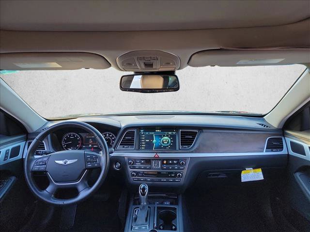 Used 2015 Hyundai Genesis 3.8 w/ Option Group 04 image 17