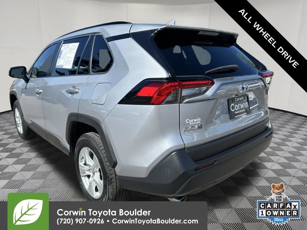 Used 2020 Toyota RAV4 XLE w/ XLE Grade Weather Package AWD/4WD image 5
