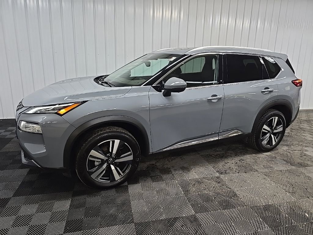 Used 2023 Nissan Rogue SL image 6