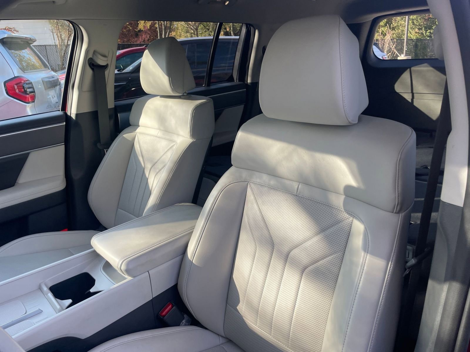 Used 2025 Hyundai Santa Fe SEL image 34