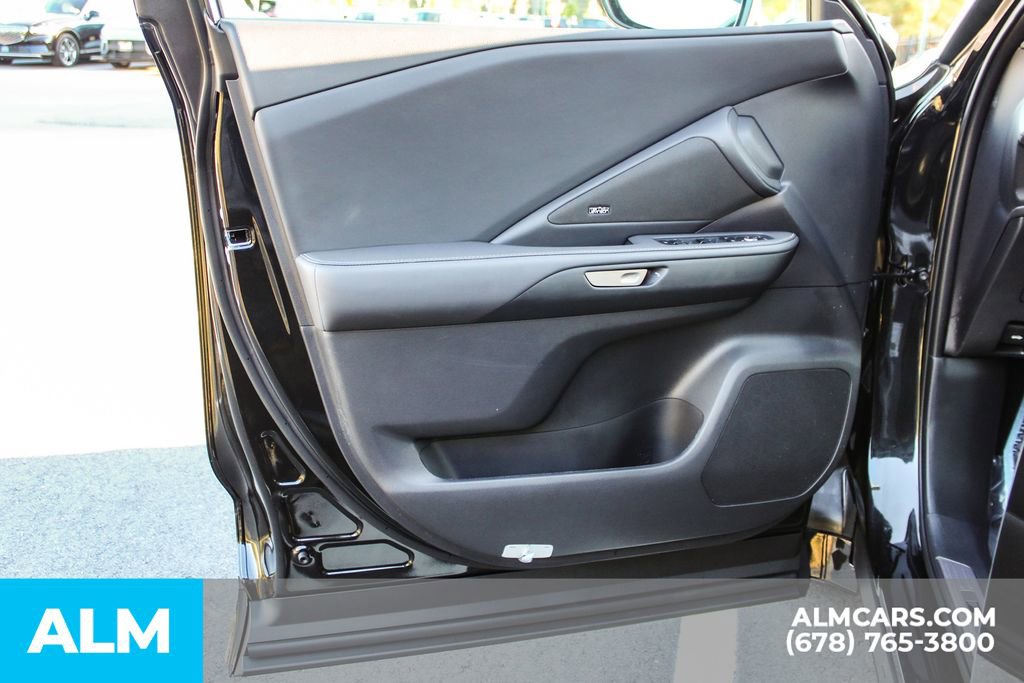 Used 2025 Lexus TX 500h AWD image 40
