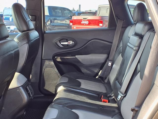 Used 2014 Jeep Cherokee Limited w/ Technology Group FWD image 7