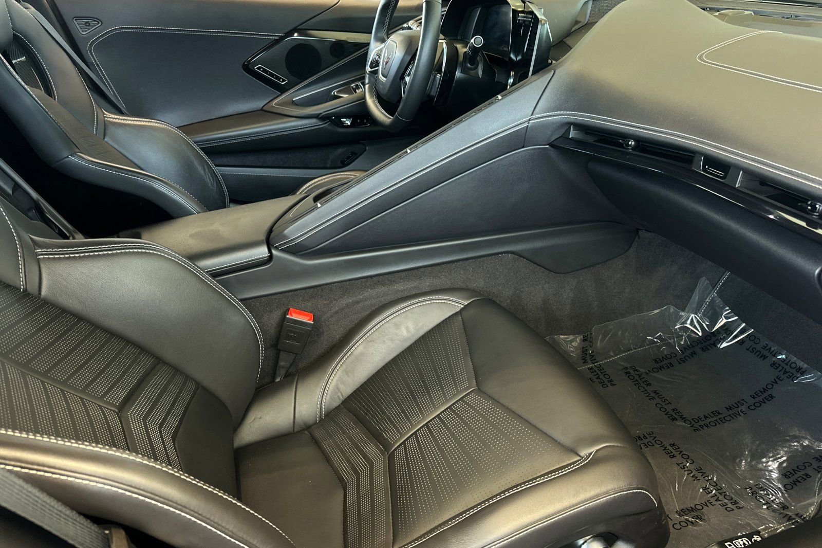 Used 2024 Chevrolet Corvette Stingray Preferred Conv w/ Stealth Interior Trim Package RWD image 14