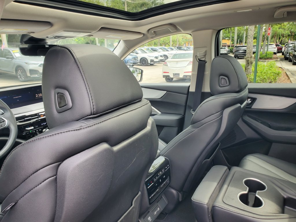 Used 2024 Acura MDX FWD image 11