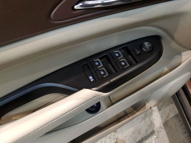 Used 2016 Cadillac SRX Luxury w/ Driver Awareness Package image 12