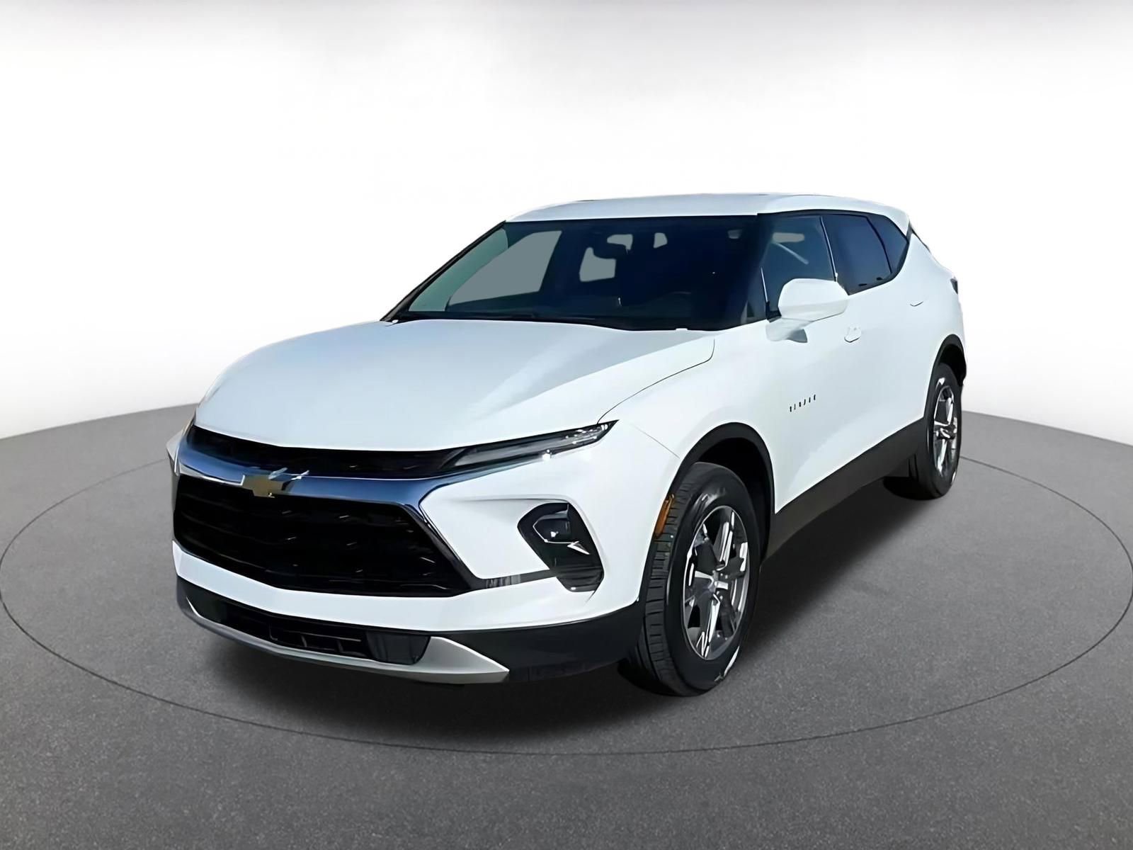 Used 2025 Chevrolet Blazer LT image 7