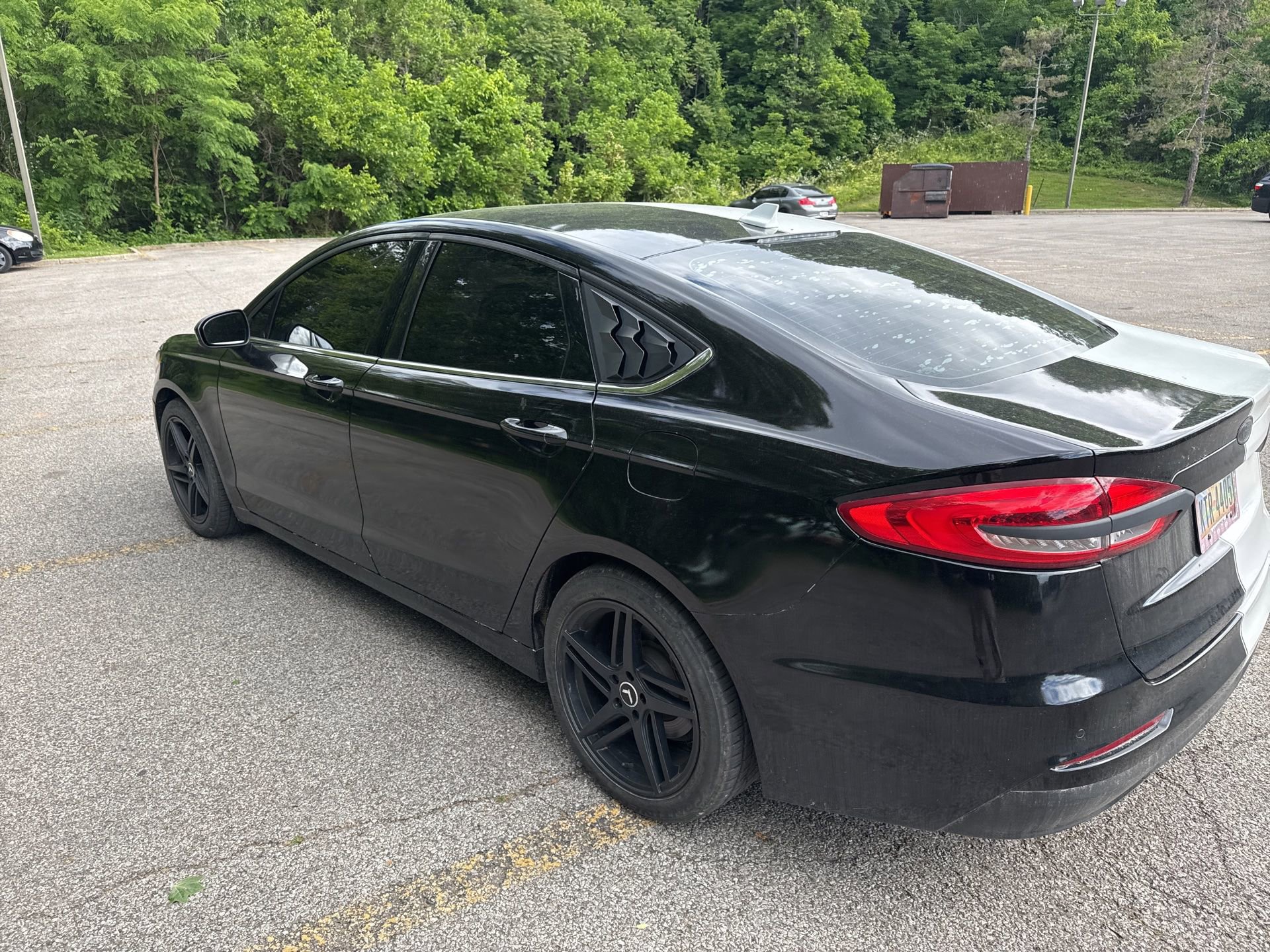 Used 2019 Ford Fusion SE FWD image 10