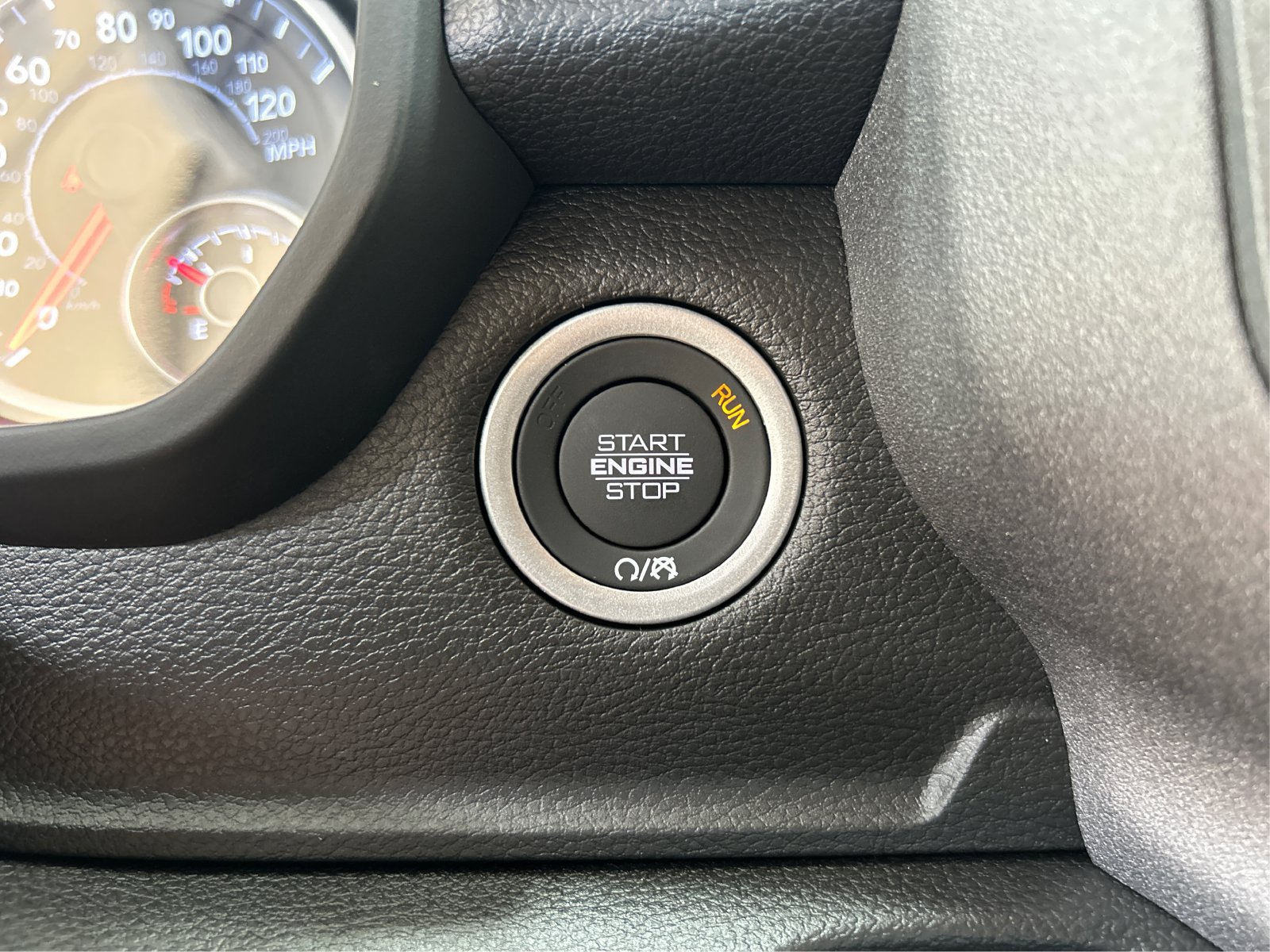 New 2026 RAM 1500 Tradesman AWD/4WD image 27