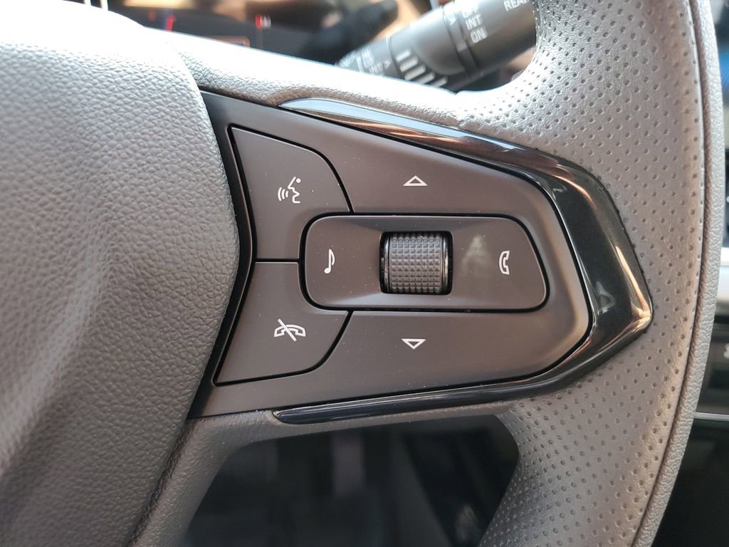 New 2026 Chevrolet Trax LT image 29