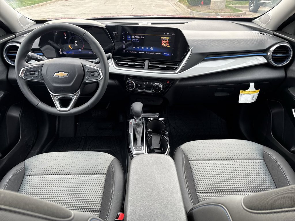 New 2026 Chevrolet Trax LT w/ Sunroof Package FWD image 22