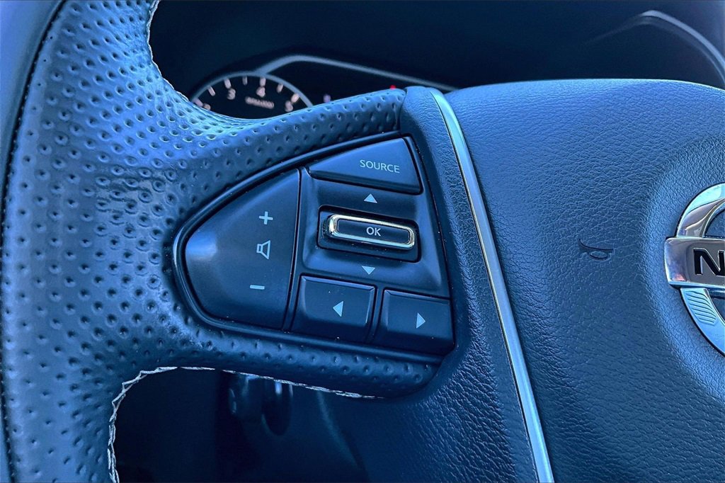 Used 2022 Nissan Maxima Platinum w/ Sport Mat Group image 16