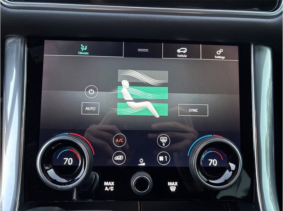 Used 2020 Land Rover Range Rover Sport SE image 33