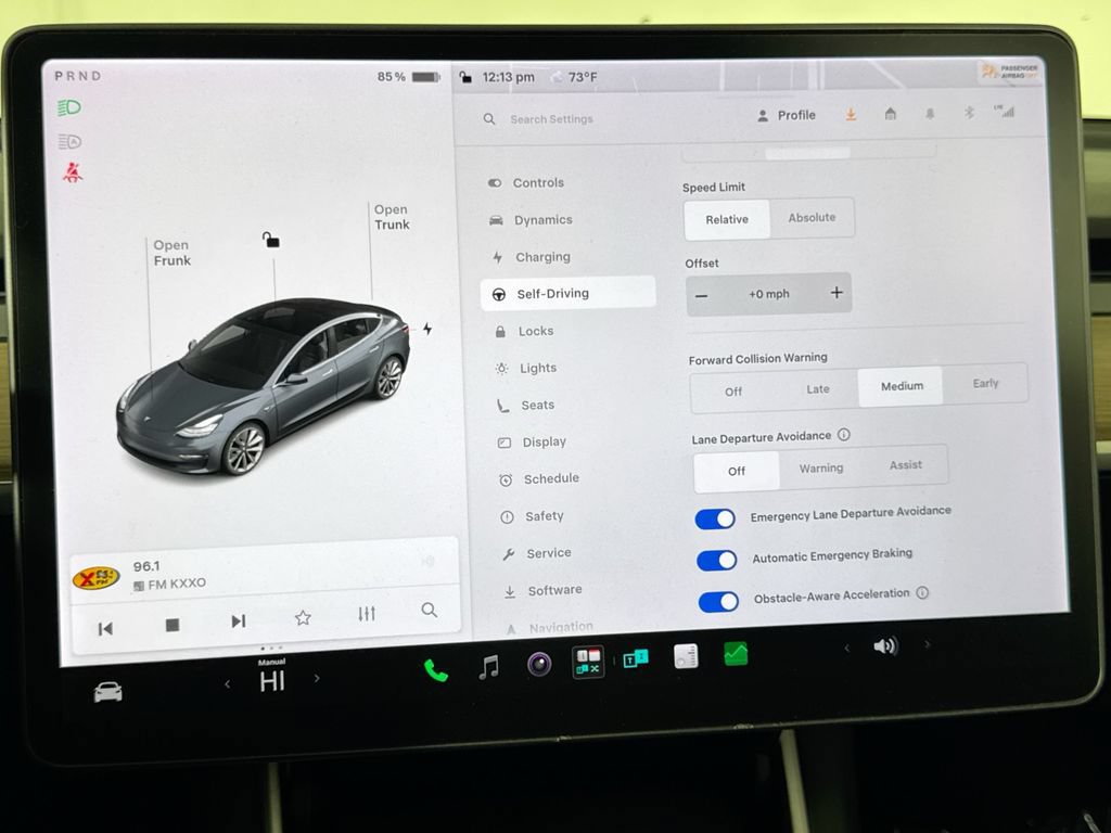 Used 2018 Tesla Model 3 Mid Range RWD image 25