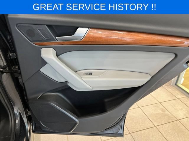 Used 2023 Audi Q5 2.0T Premium w/ Convenience Package AWD/4WD image 20