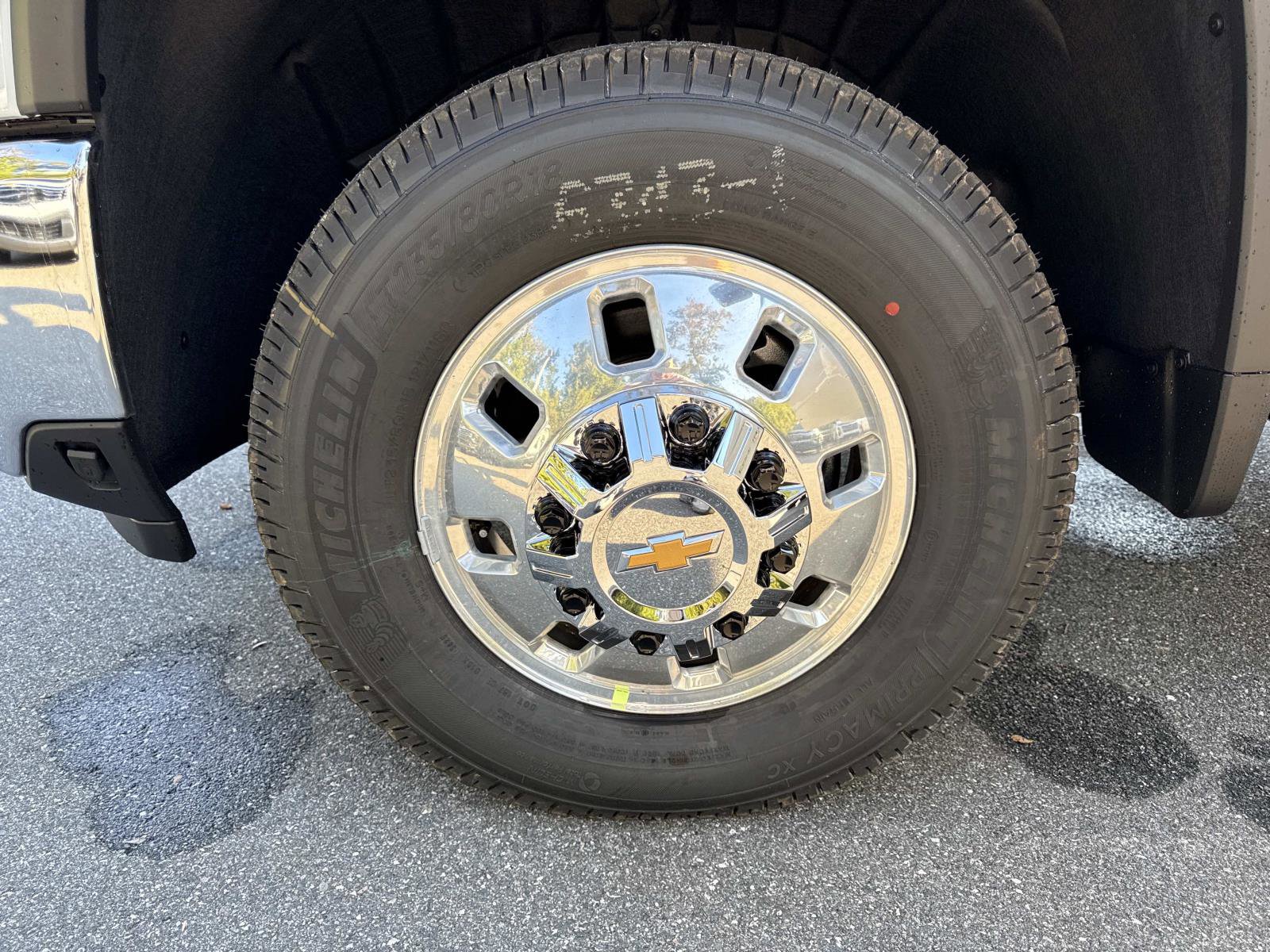 New 2026 Chevrolet Silverado 3500 LTZ w/ LTZ Convenience Package image 34