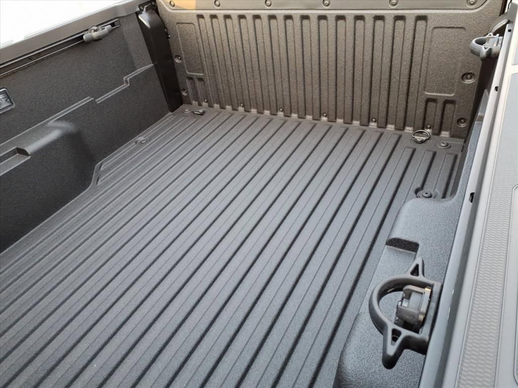 New 2026 Toyota Tacoma SR5 image 5