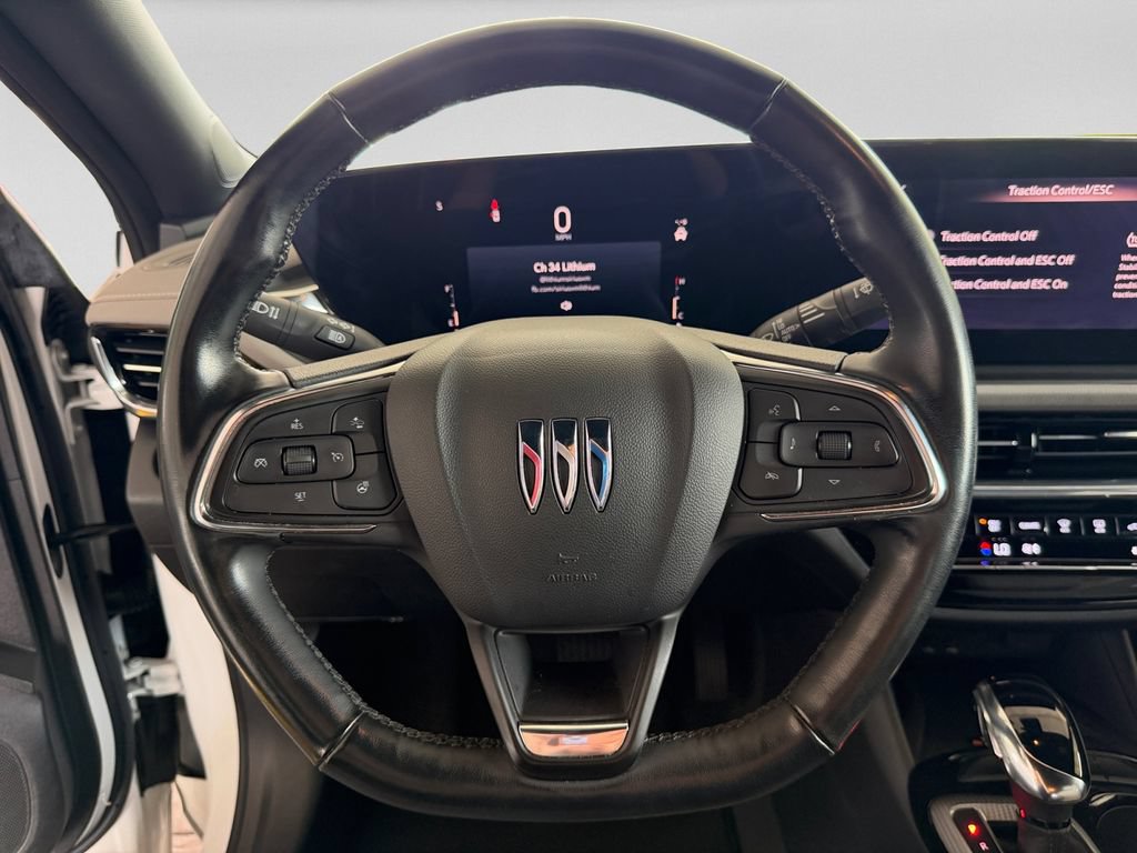 Used 2025 Buick Envista Avenir FWD image 19