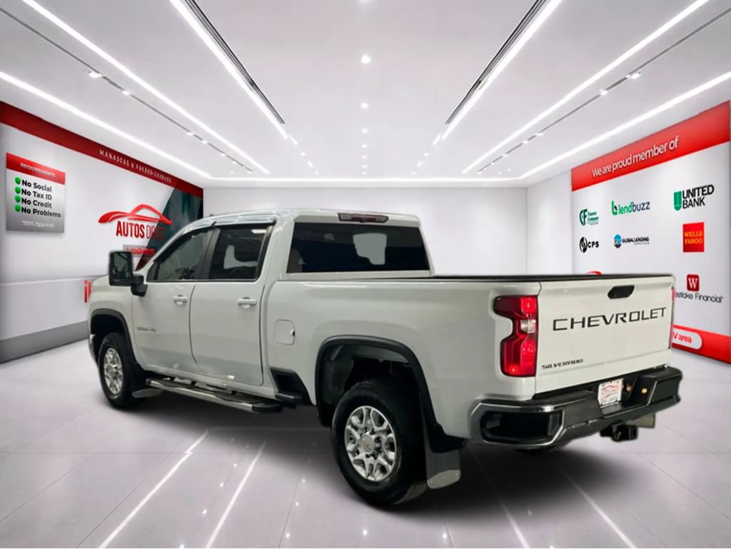 Used 2022 Chevrolet Silverado 3500 LT w/ Convenience Package AWD/4WD image 5