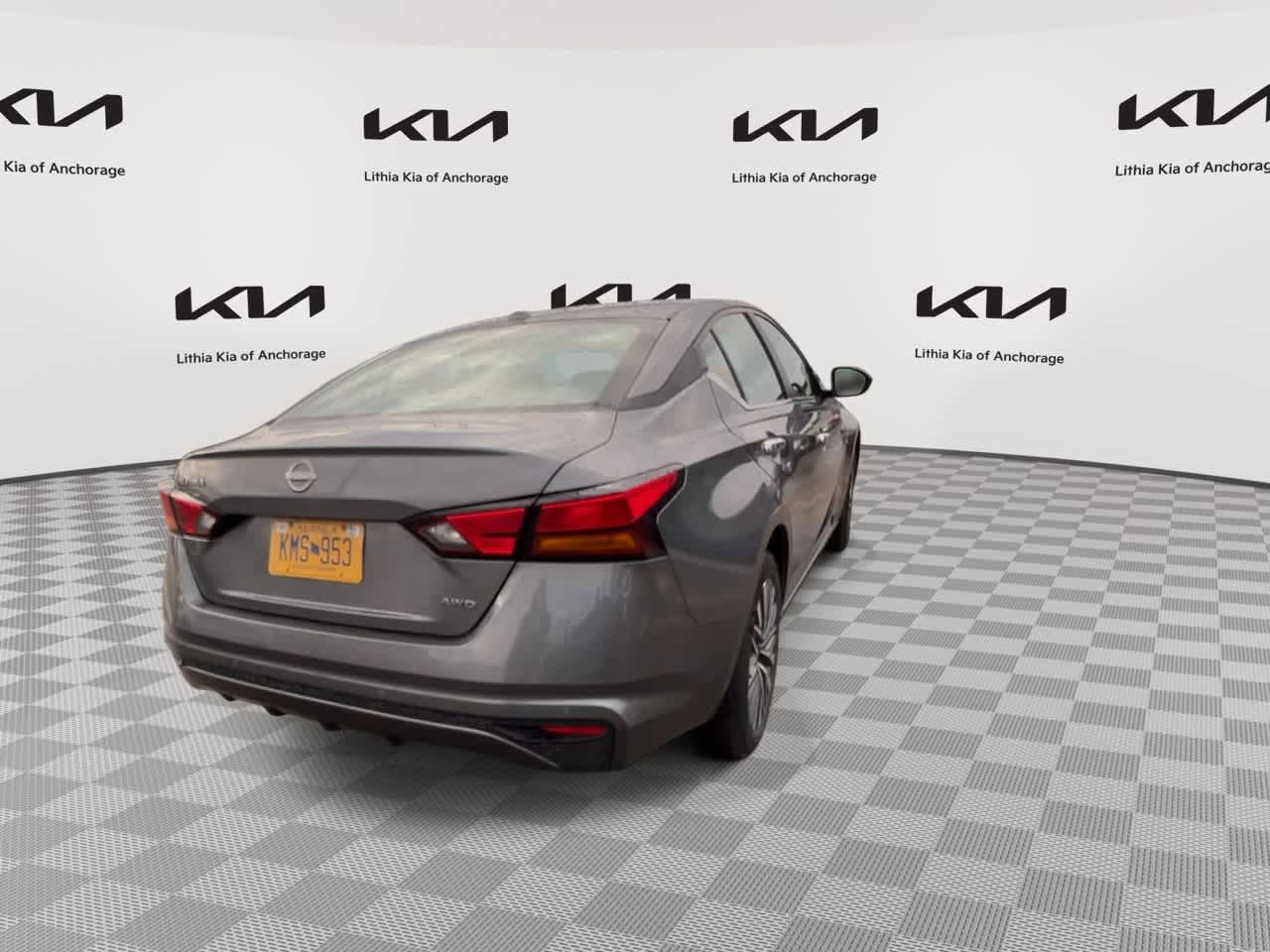 Used 2025 Nissan Altima 2.5 SV AWD/4WD image 8