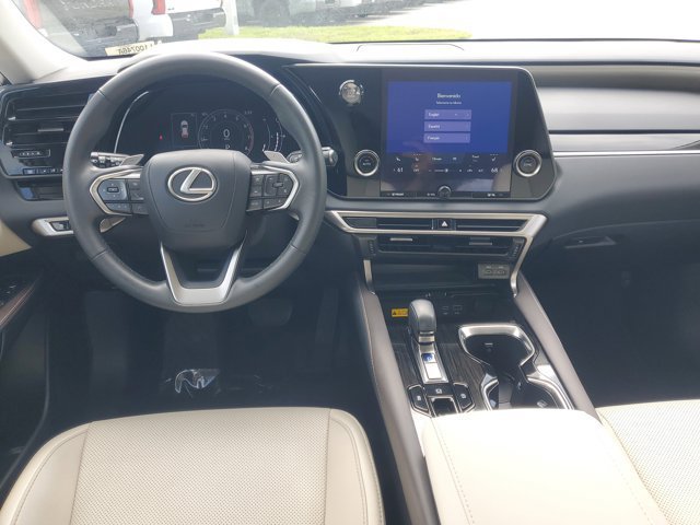 Used 2024 Lexus RX 350 FWD w/ Technology Package image 14