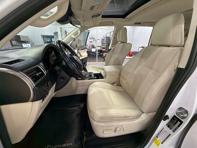 Used 2022 Lexus GX 460 Premium image 10